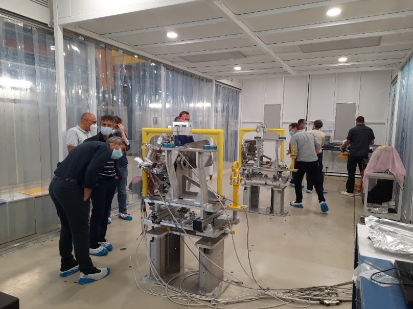 Inspection of the devices in the clean room during preparation