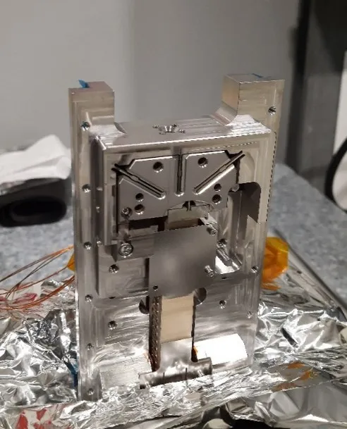A piezo-stack mounted inside the rotational stage