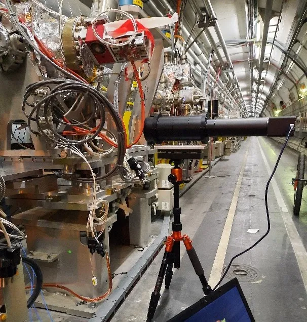 New LHC Piezo-goniometers installed and operational for upcoming ion runs
